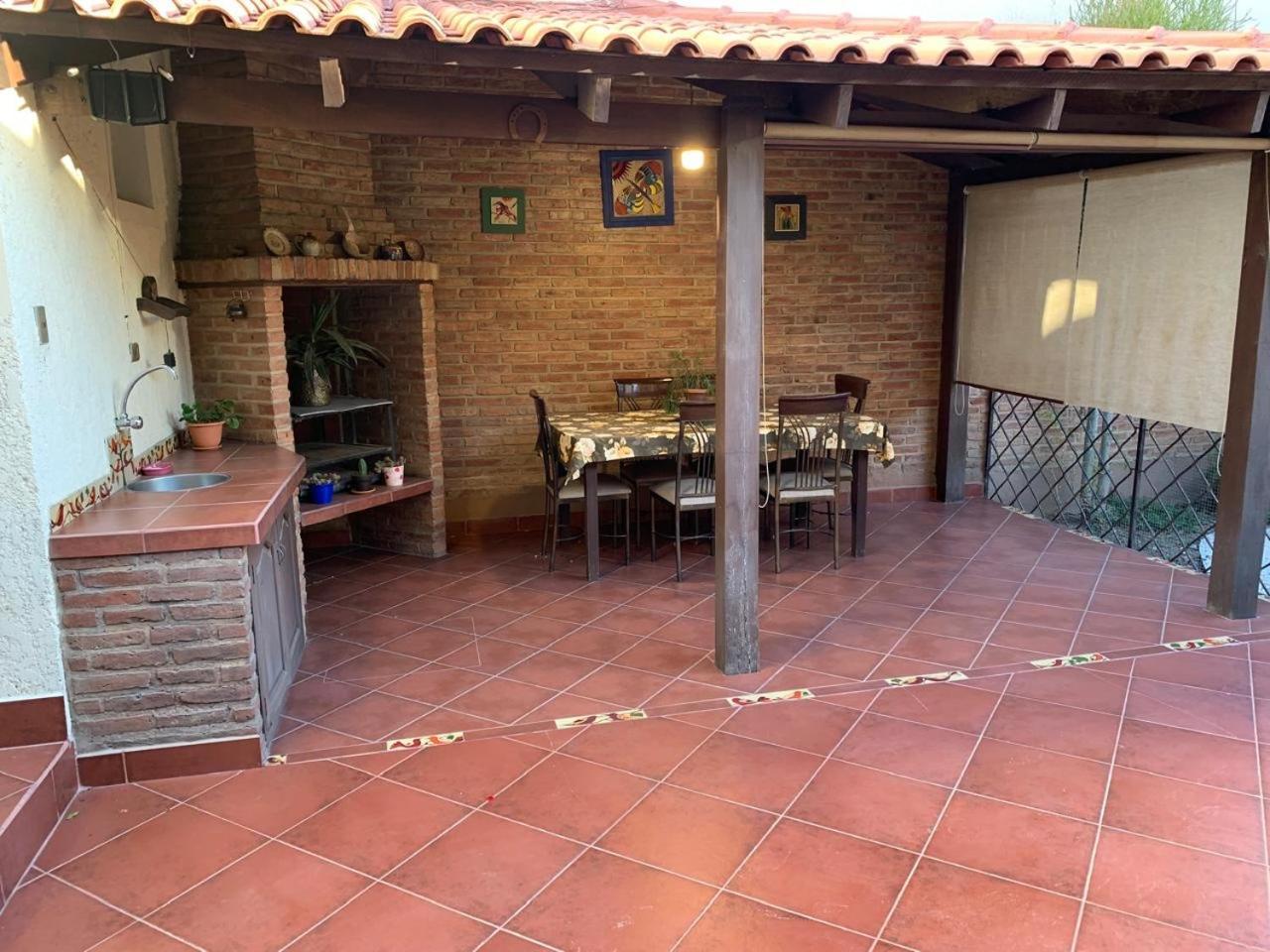 Apartamento Con Jardin Cochabamba Eksteriør bilde