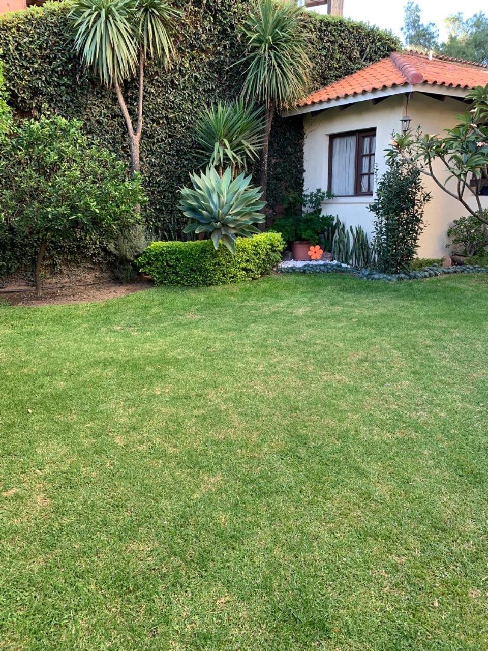 Apartamento Con Jardin Cochabamba Eksteriør bilde