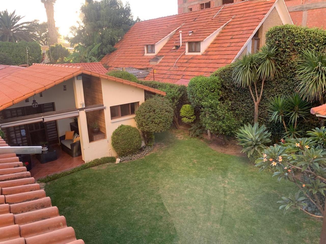 Apartamento Con Jardin Cochabamba Eksteriør bilde